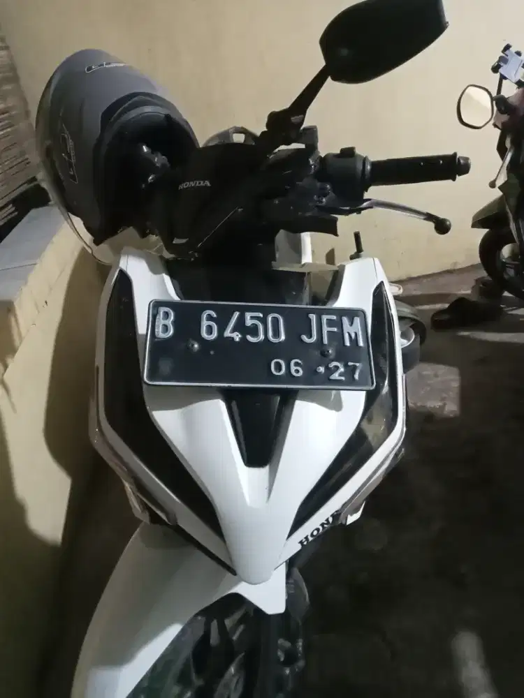 DIJUAL VARIO125 2018