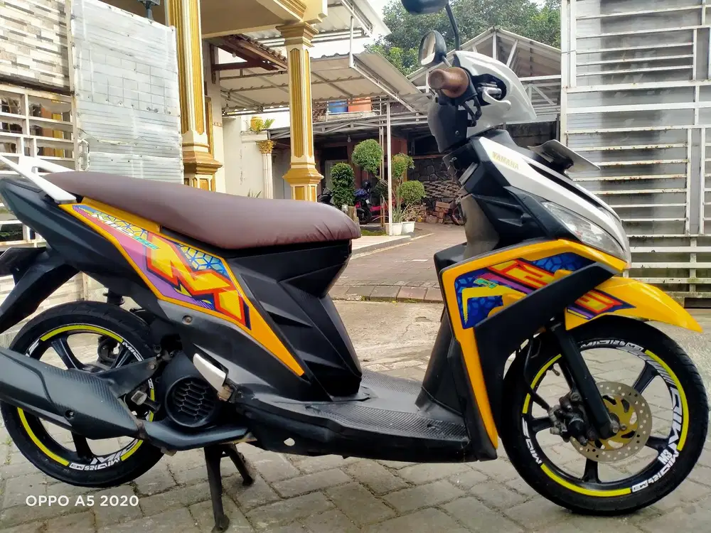 Yamaha Mio M3 125 lengkap motor sehat keterangan detail dibawah