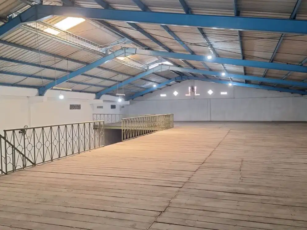 Dijual Disewakan Gudang siap pakai di Pasarlegi Banjarsari Surakarta