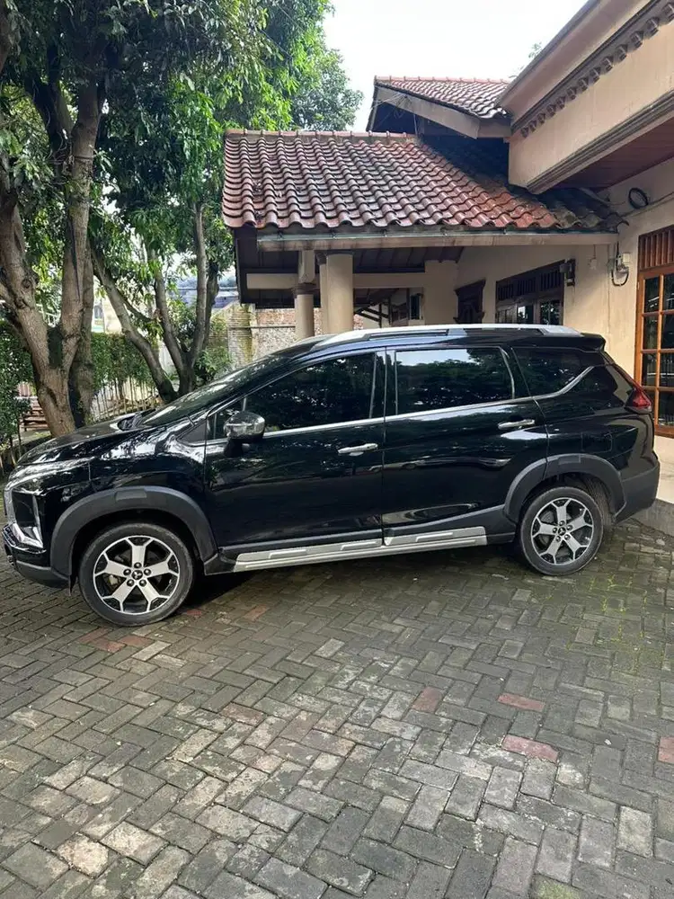 XPANDER CROSS TYPE PREMIUM PACKAGE SERVICE RECORD MITSUBISHI