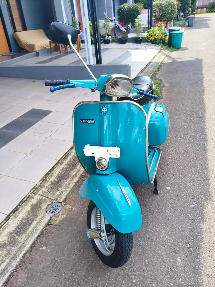 Vespa Klasik 2 Tak Vespa Super Pala Jenong tahun 1975 sudah CDI Muluss