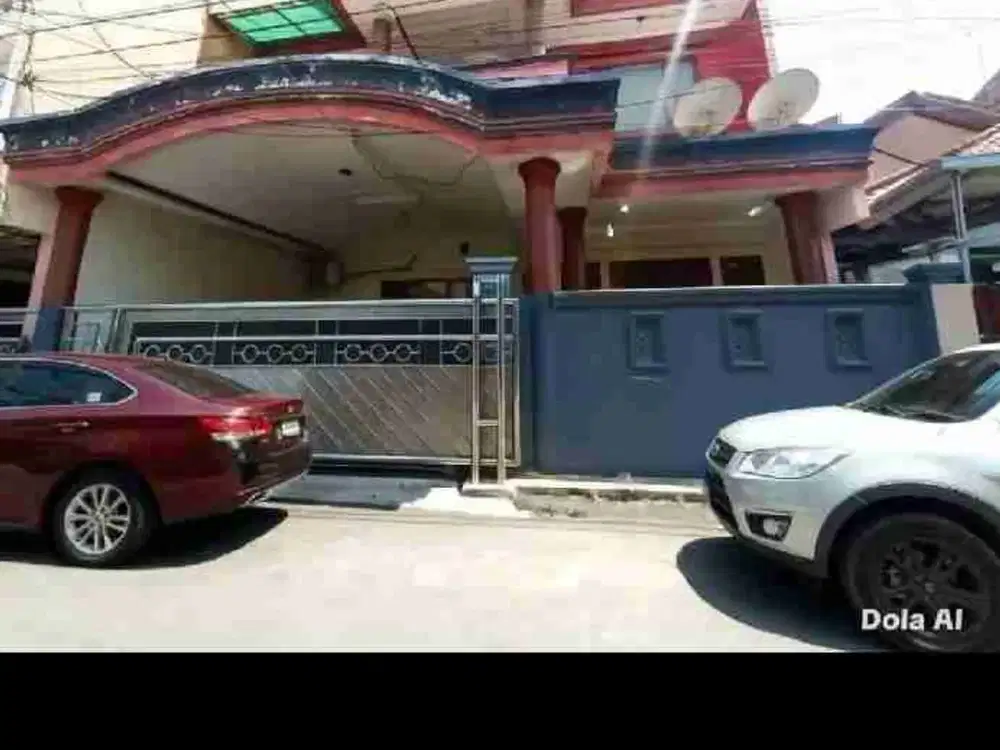 Rumah besar 2 lantai siap huni di pangkalan jati Cipinang Melayu jakarta timur