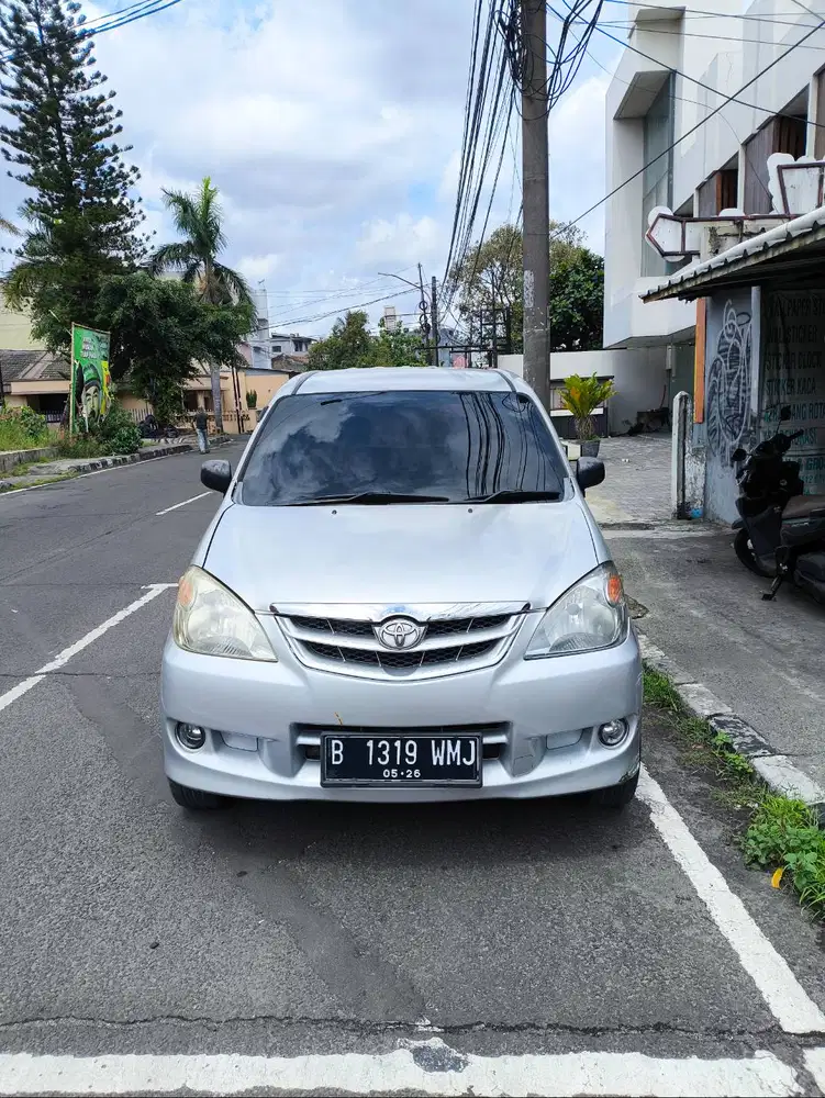 Avanza E AT Matic Metik 2010 Pasar Lama Tangerang