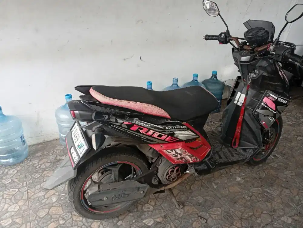 Pemakaian tangan pertama