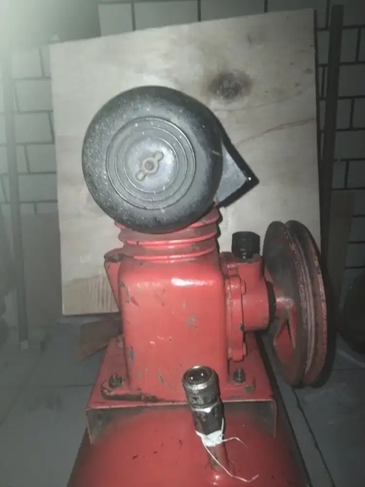 Di jual cepat aj kepala kompresor udara 1/4 hp