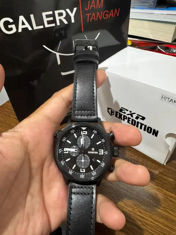 Jam tangan expedition