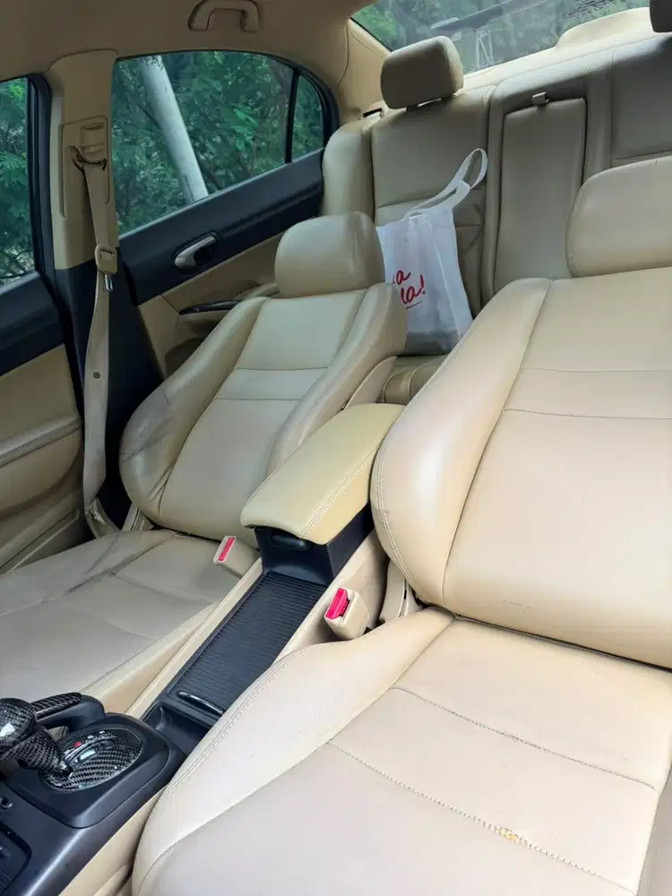 Honda Civic 2010 Bensin