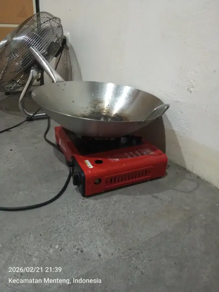 Kompor portable Sanex lengkap dengan koper nya