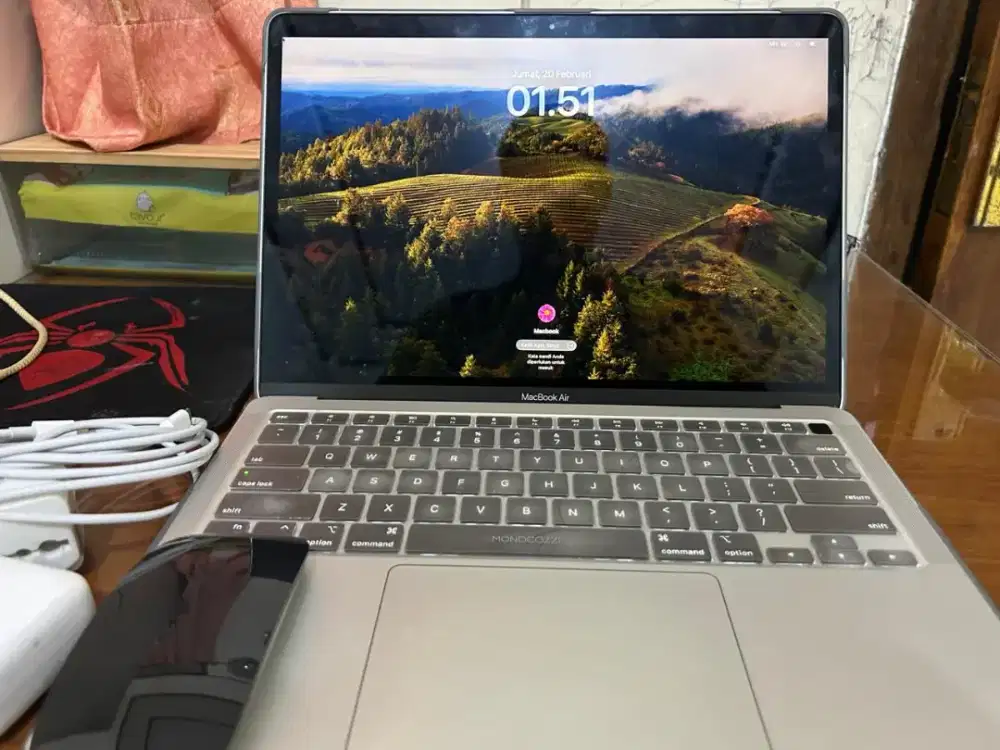 Dijual Macbook Air M1 2020 (256GB)
