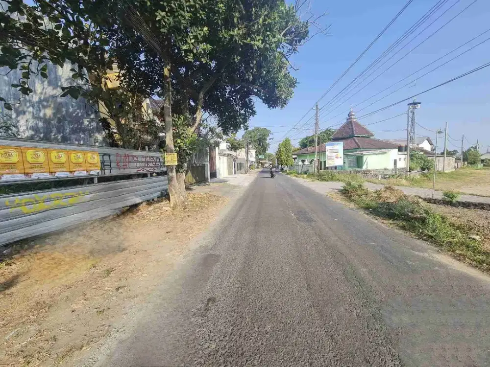 DIJUAL TANAH ISTIMEWA COCOK TEMPAT USAHA BARAT RINGIN JAMBON TRIHANGGO SLEMAN