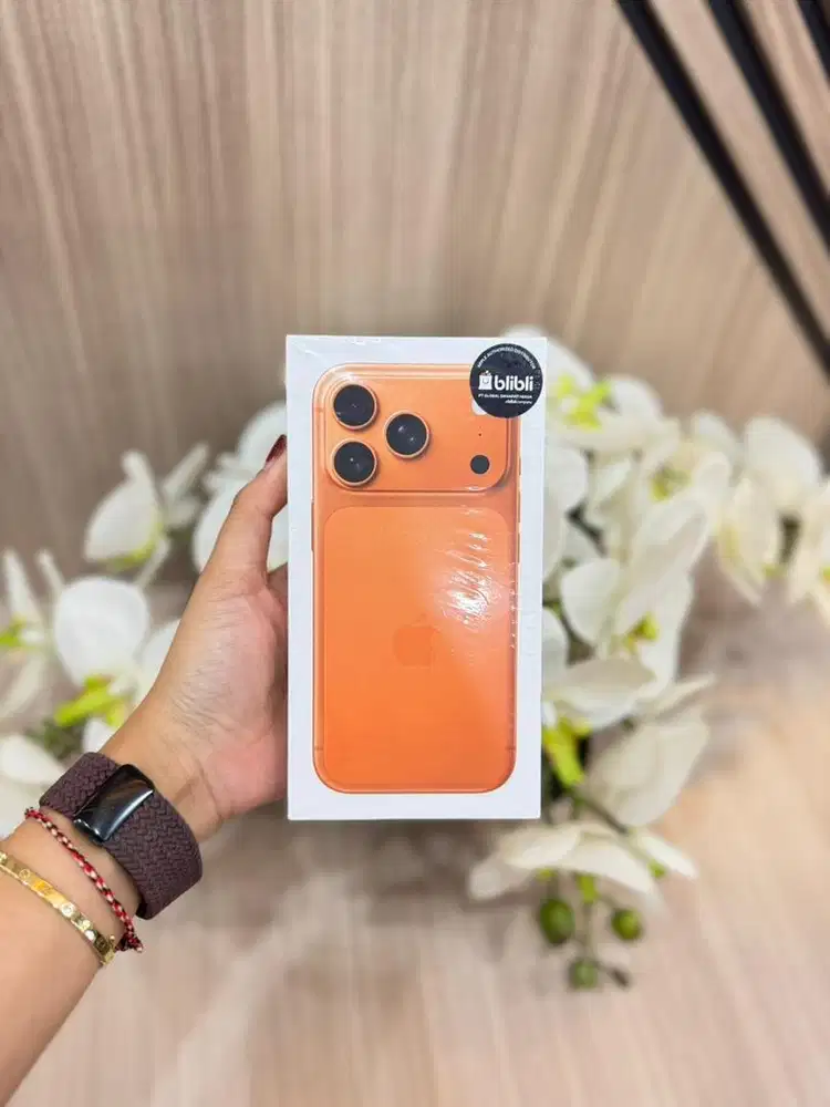 Iphone 17 pro 512gb cosmic orange brand new