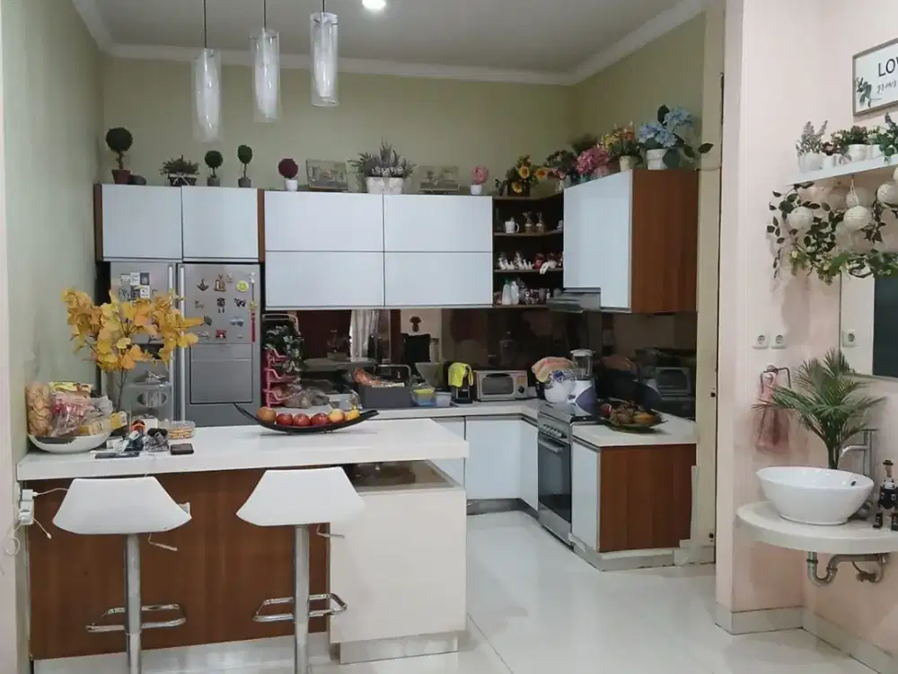 Rumah hoek Janur Kuning Residence Kelapa Gading Siap Huni