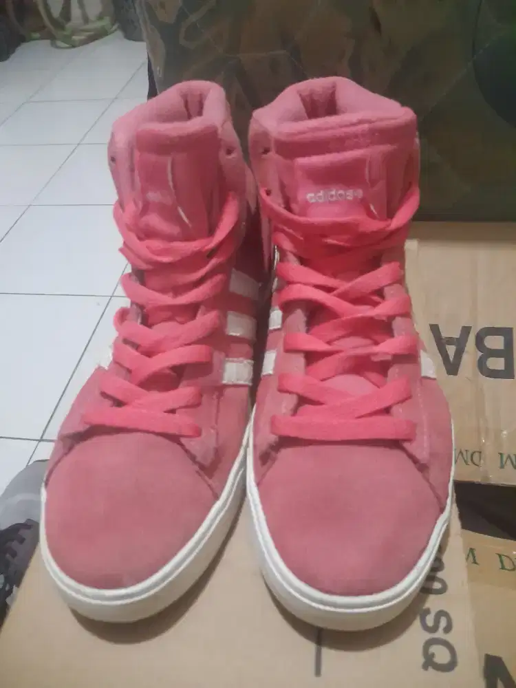 Sepatu adidas size 38