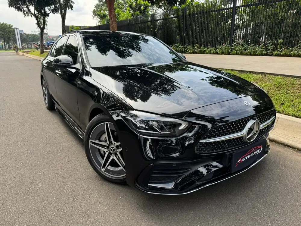 mercedes c300 amg 2023 reg 2025 km7rb like new!perfect!1st hand!