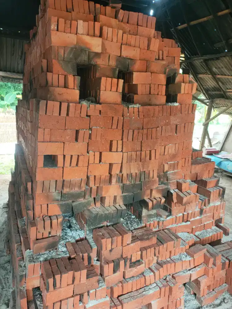 Batu bata merah press