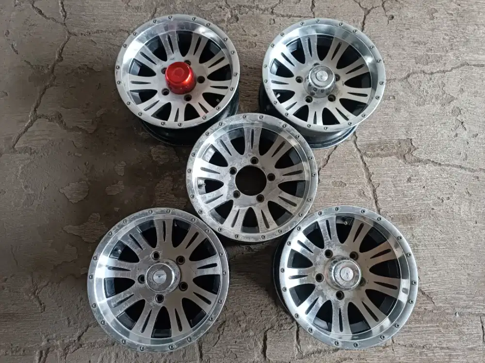 Velg R15 jimny katana feroza taft escudo vitara sidekick