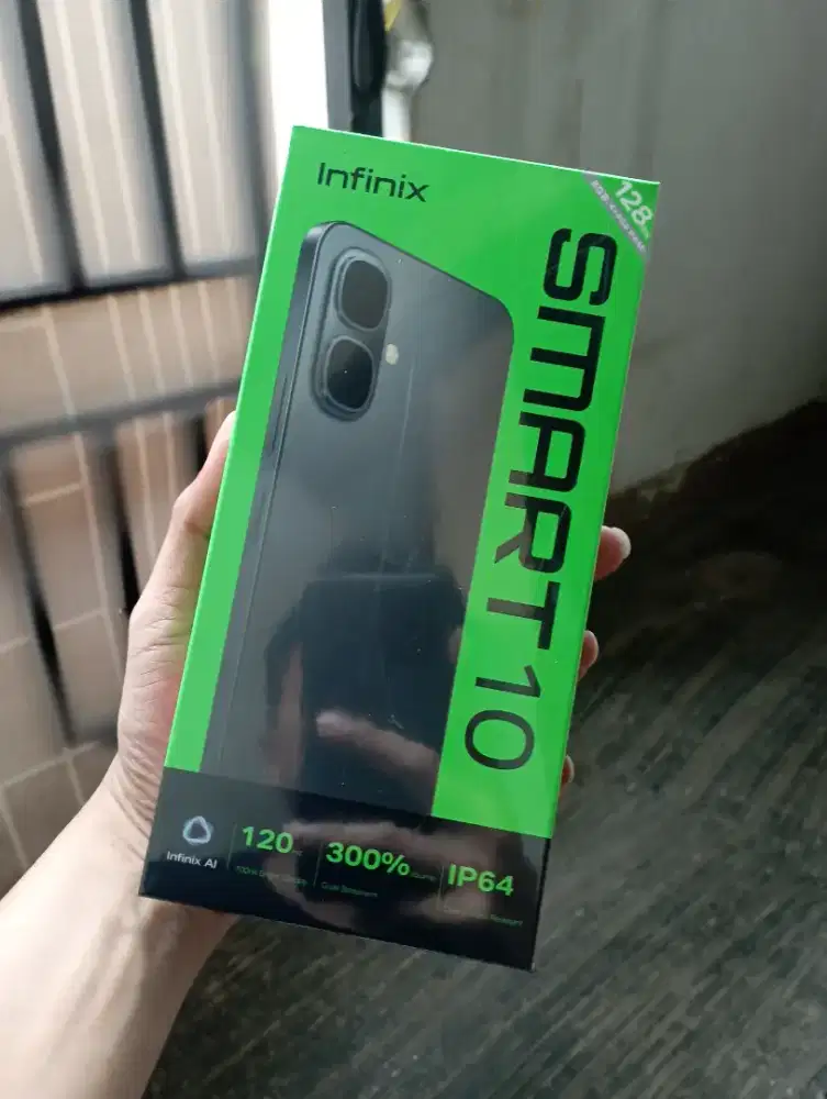 Infinix Smart 10 4+4/128GB