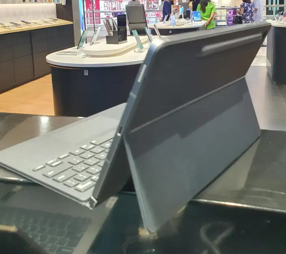 BOOK COVER TAB S9 FE TRACKPAD