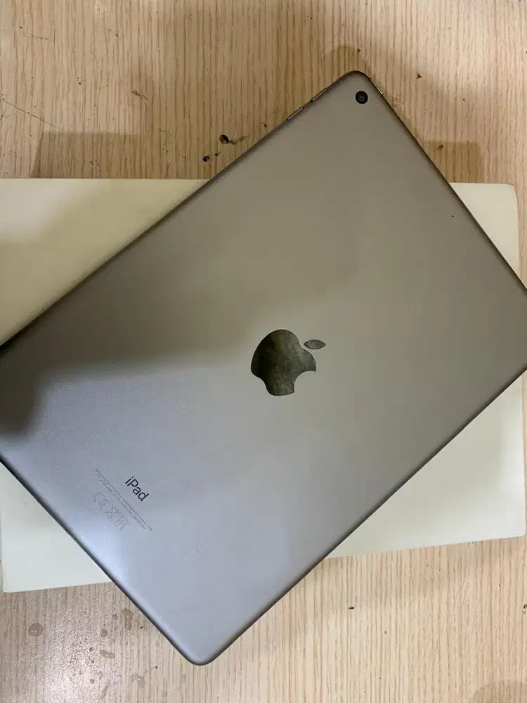 ipad gen 6  32gb wifi only mulus