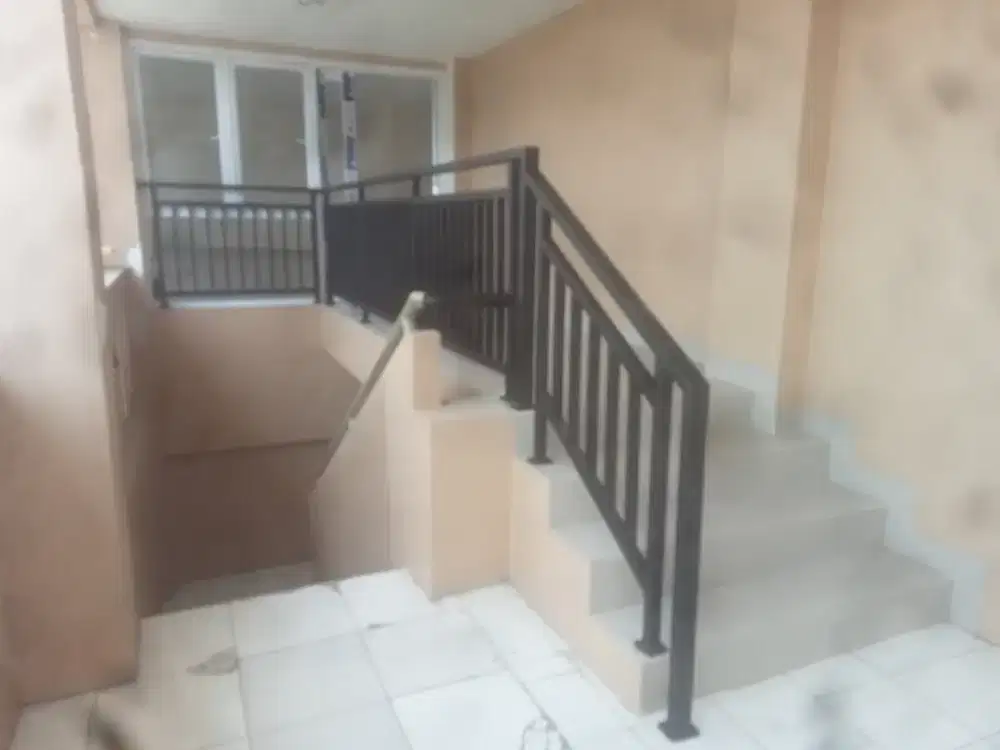 Bengkel las besi dan stenlis