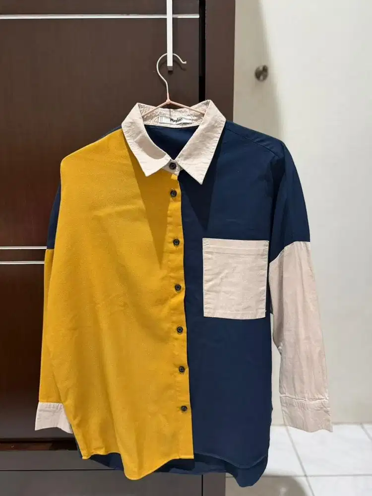 PRELOVED Kemeja Oversized by Mozline