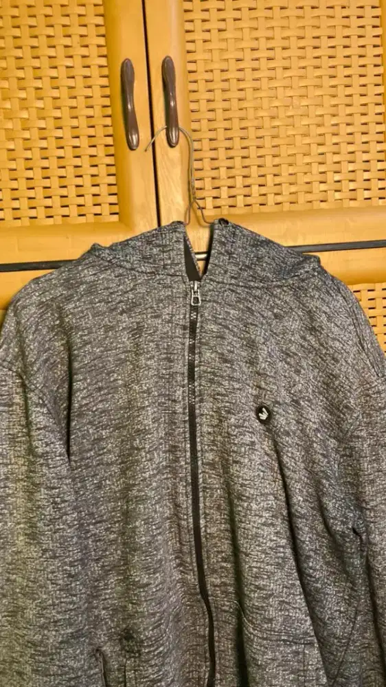 Jaket pria banyak model