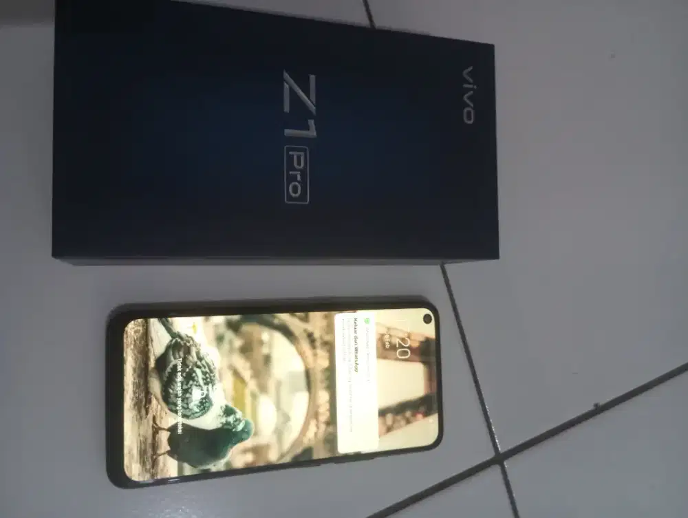 Vivo Z1 pro ram4/64