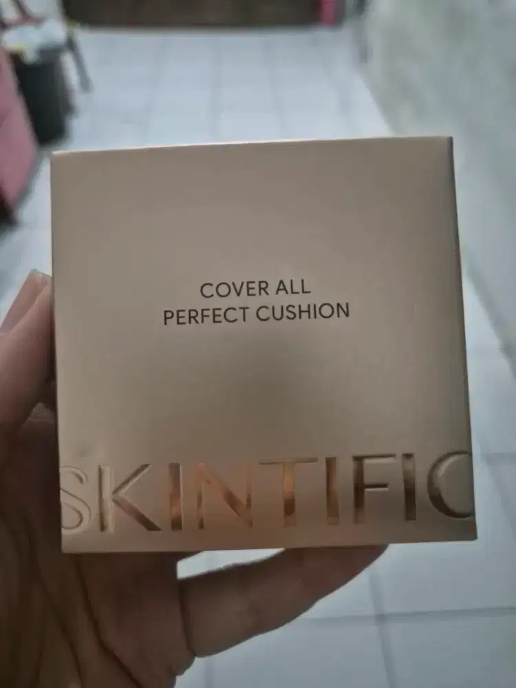 Preloved skintific cushion ivory 02