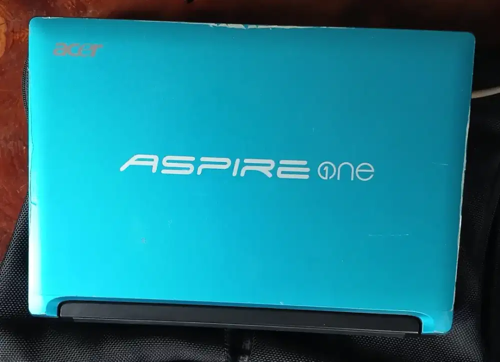 Acer aspire one D255 nyala boothing lelet MULUS lkp charger, tas