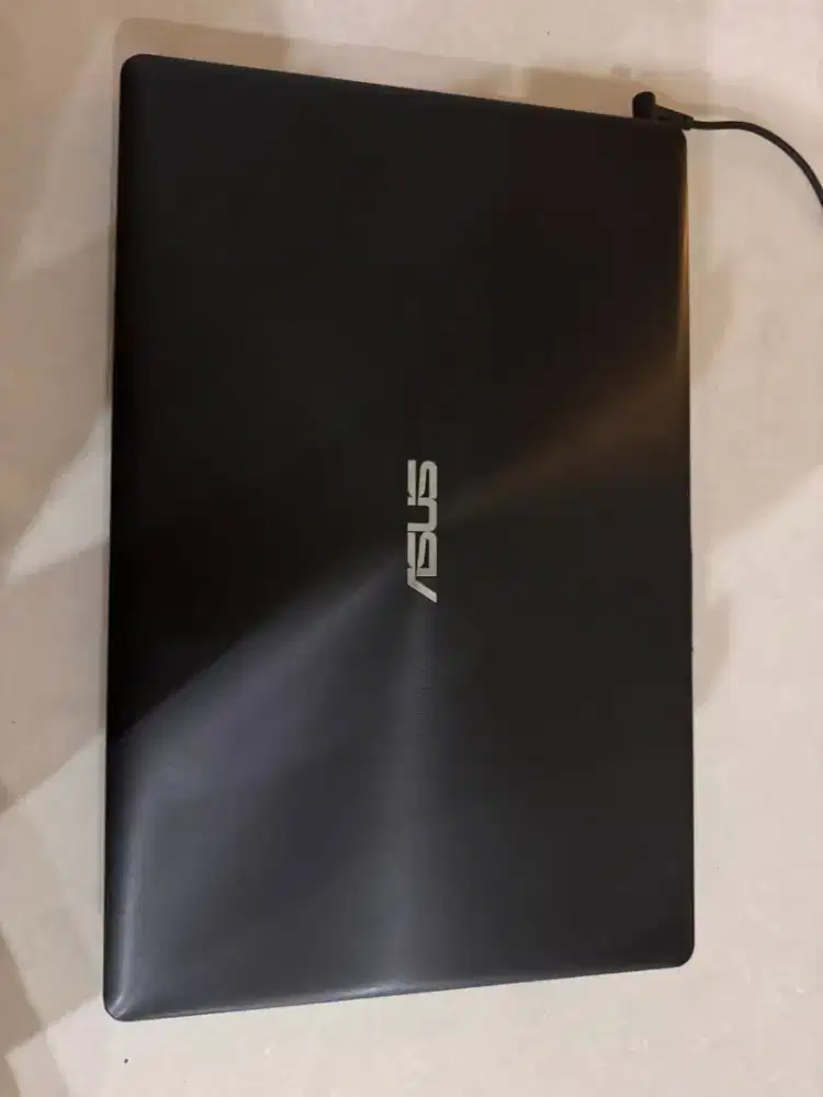 Di jual laptop asus i7 seri 6
