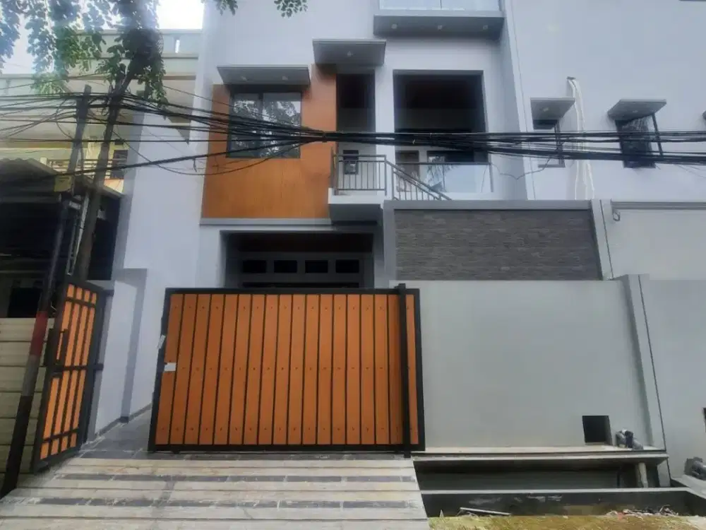 EG2402S-Rumah Disewakan Di Kelapa Gading