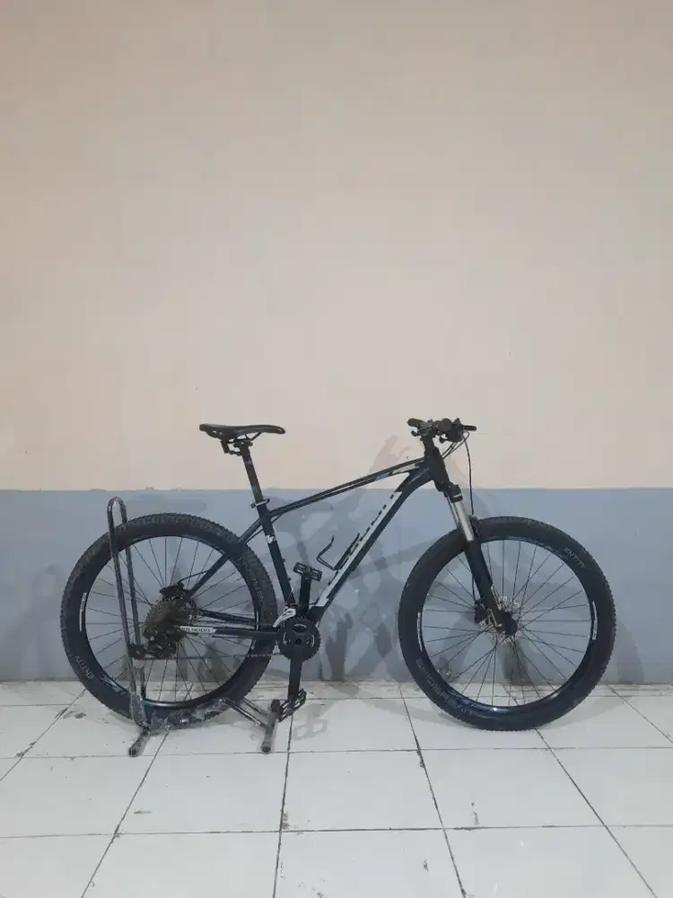 POLYGON XTRADA 6 TAHUN 2020