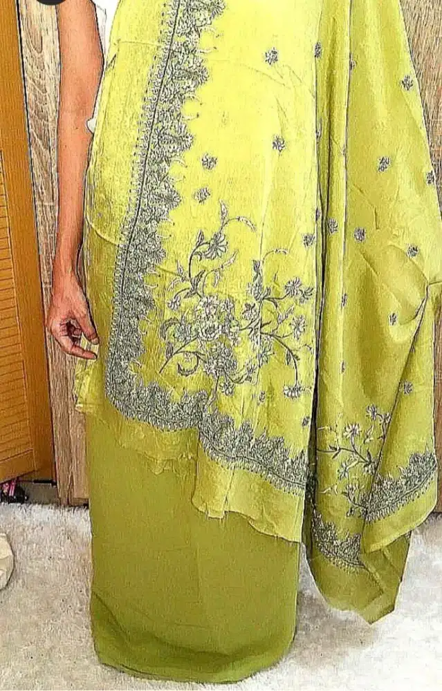 1 set bahan untuk baju muslim atau saree