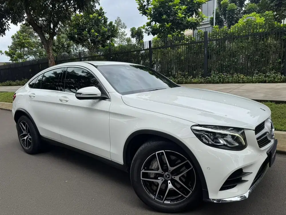 mercedes GLC 300 GLC300 coupe 2019 reg 2020 barang istimewa!body cakep