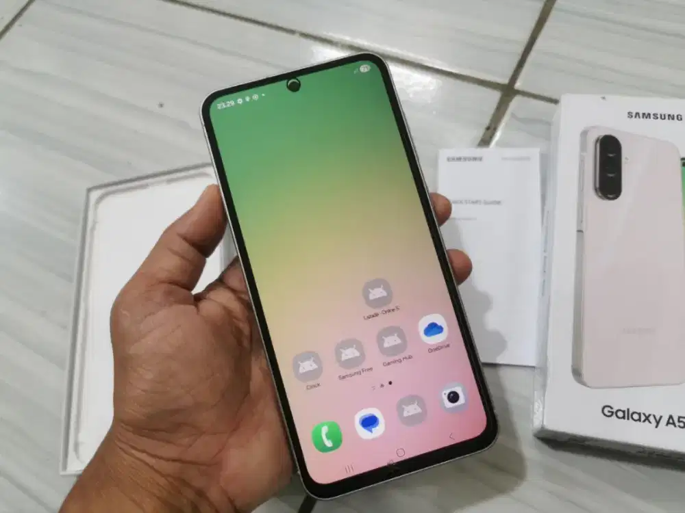 Samsung A56 5G
Ram 8/256