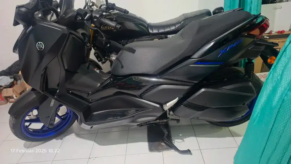 Xmax 250 odo 6rb . 58jt NETT