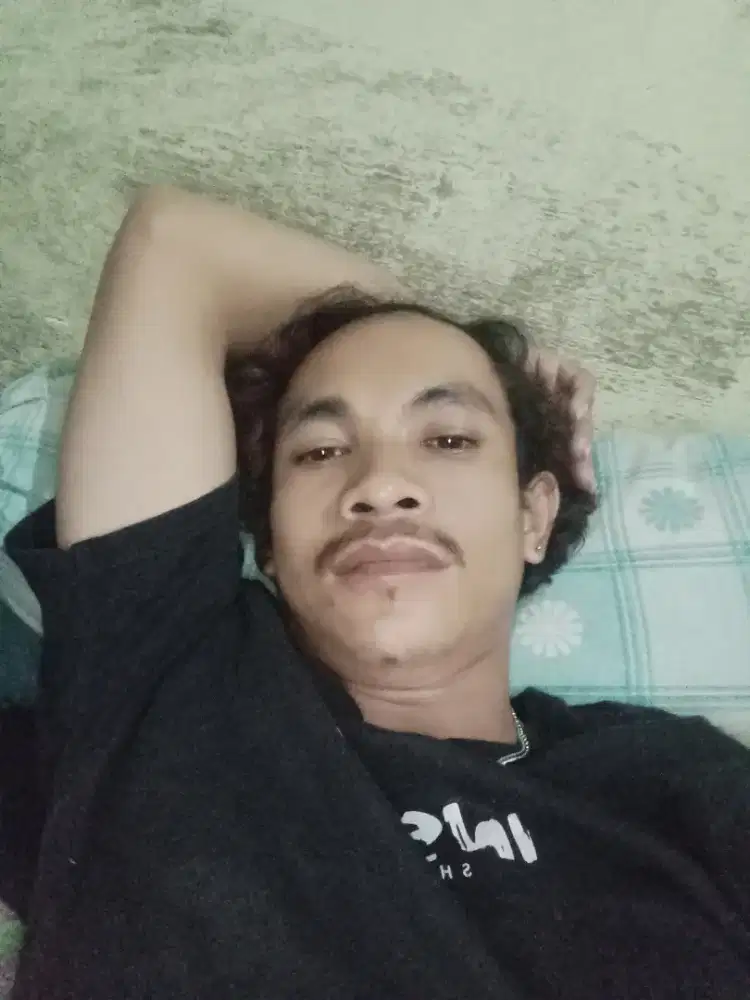 Butuh pekerjaan freelance buat dibulan puasa ma hari raya