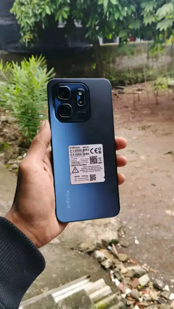 Infinix hot 60i 6+6/128