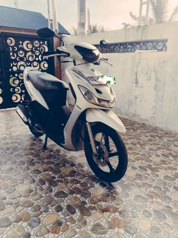 Dijual cepat Yamaha Mio 2009 lengkap