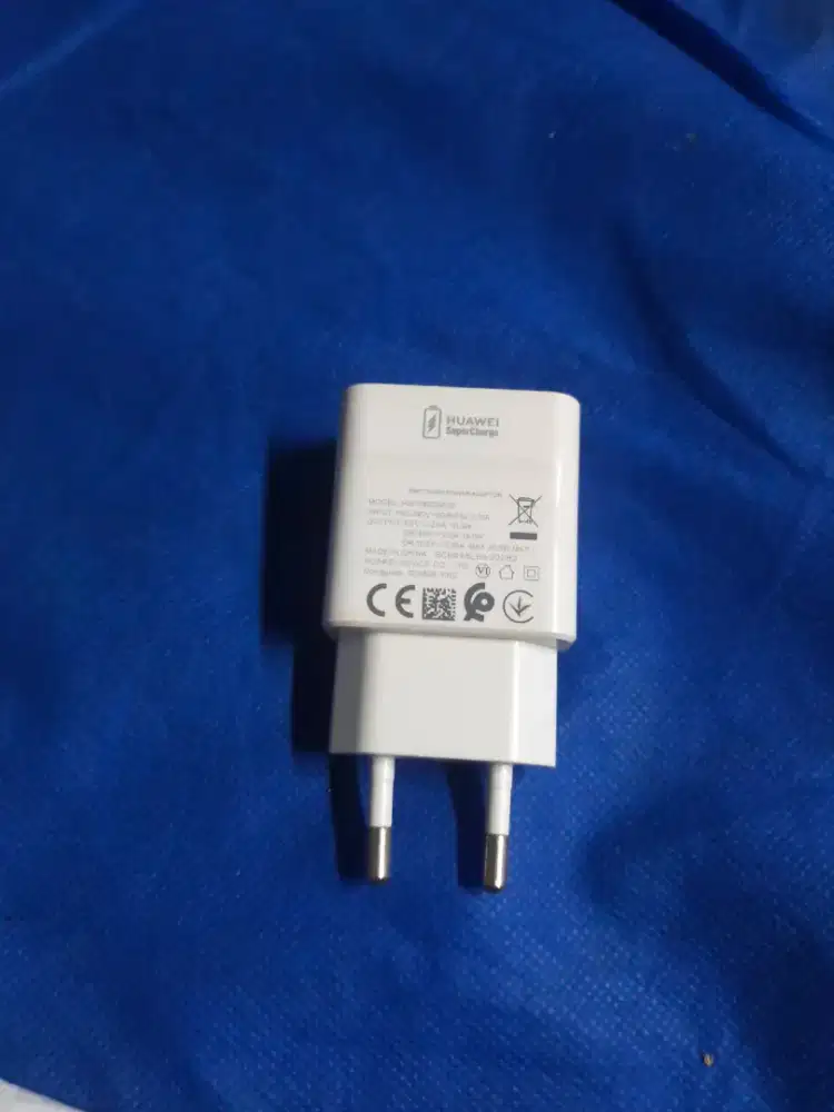 Charger Huawei copotan