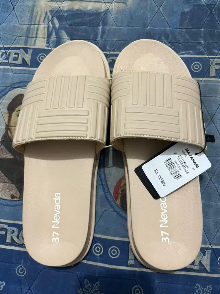 Sandal Nevada size 37