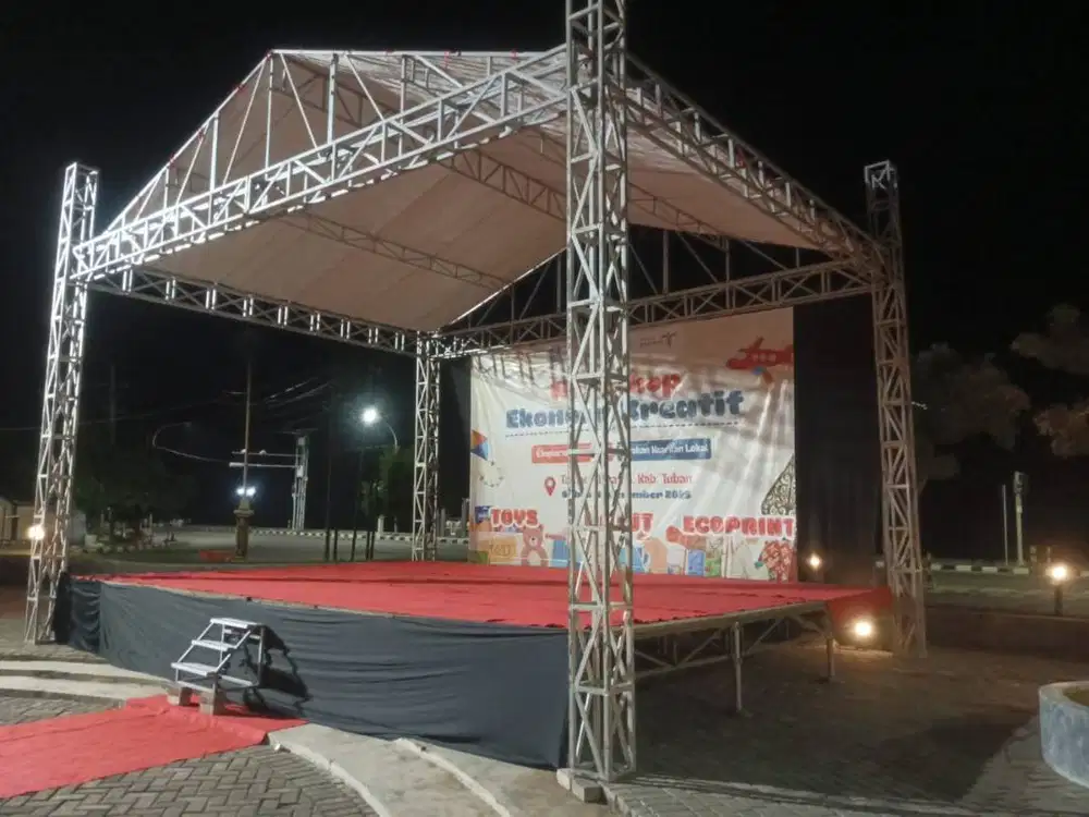 jual panggung 8x6 bisa 4x6 2unit bisa 4x4 3 unit , kondisi 80 persen