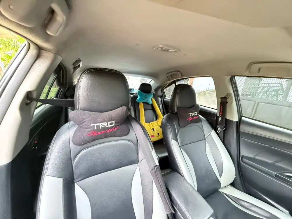 Toyota Limo 2014 Bensin