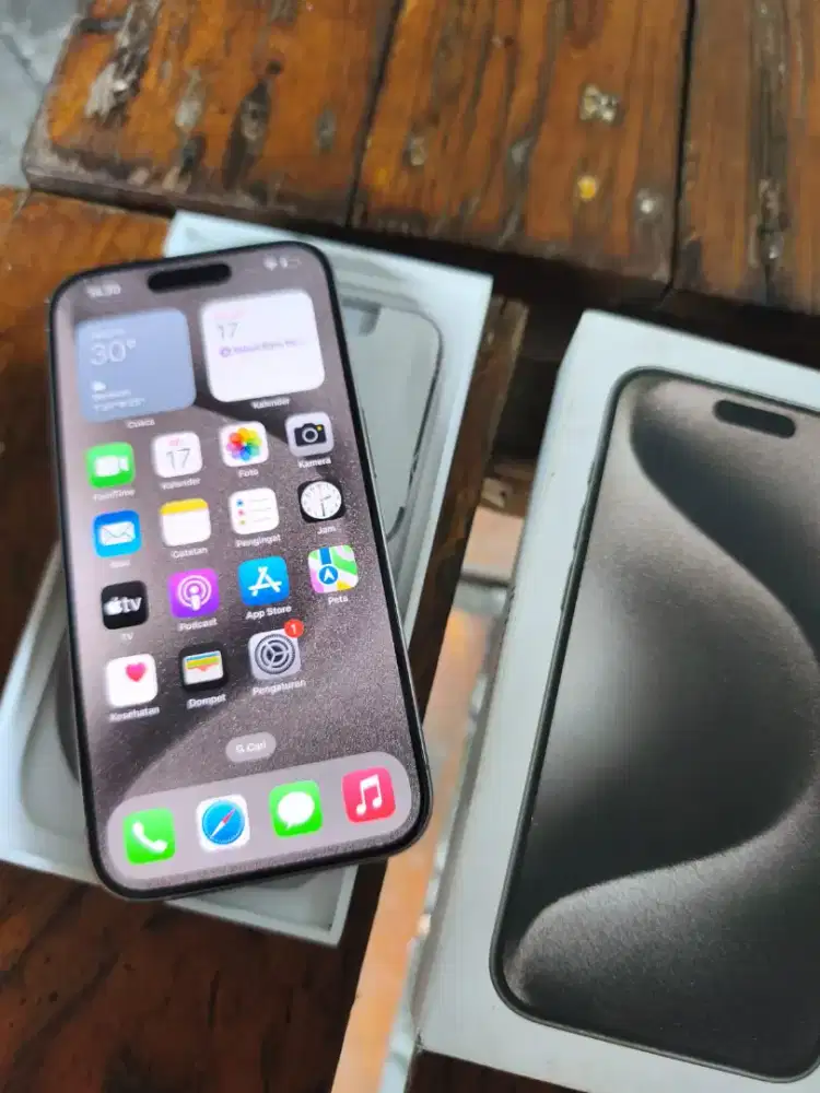 iPhone 15 pro 128GB internasional