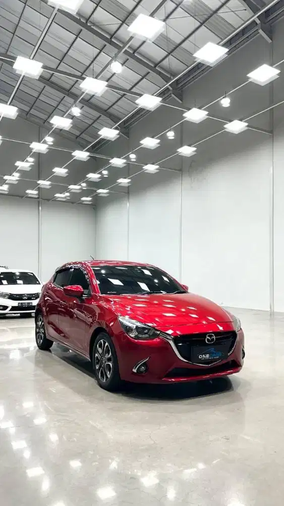 TDP 20jt! Mazda 2 GT AT 2016, Plat L, Tgn 1, KM 79rb, Pajak Panjang