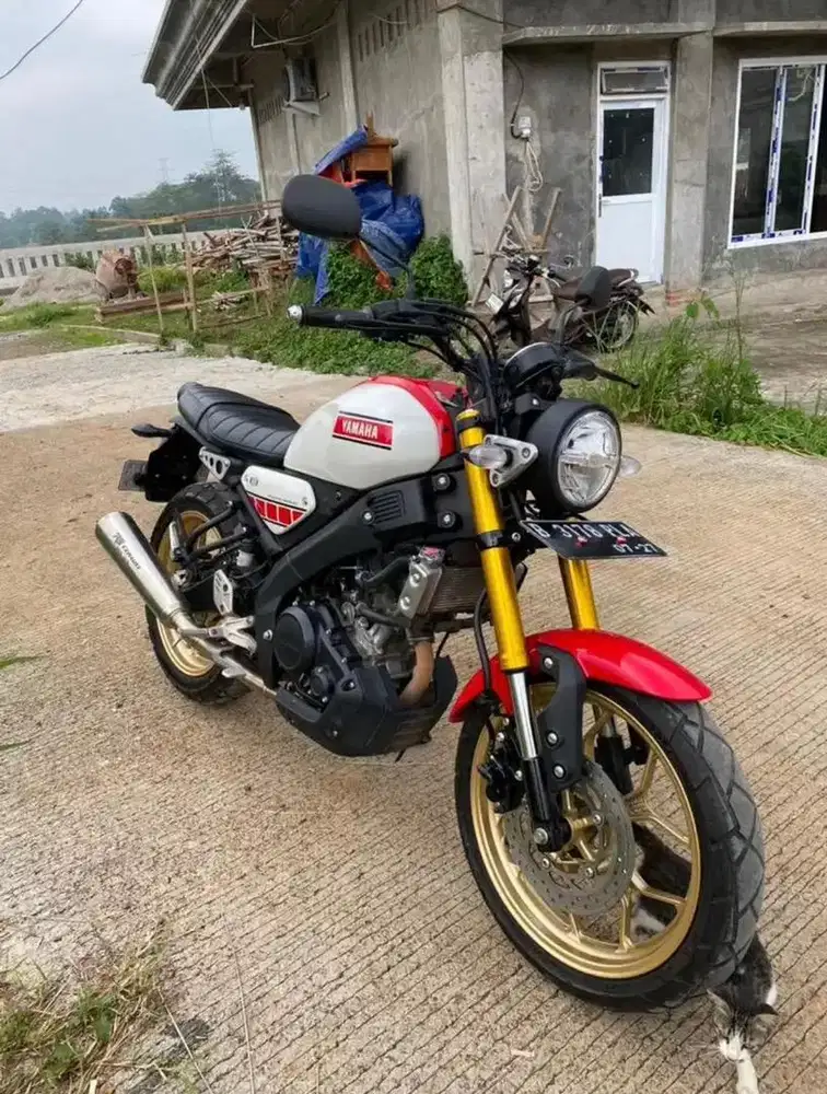 Dijual cepat buat dana usaha xsr 155 wgp edition + kenalpot R9 exhaust