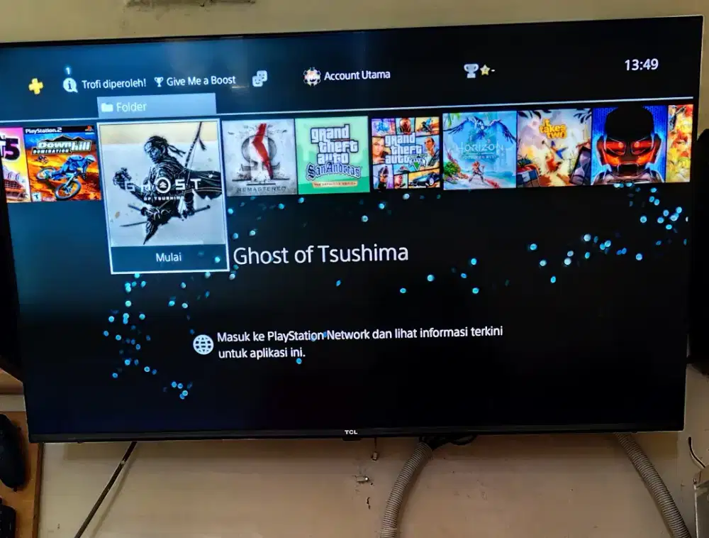 PS4 slim 1TB like new