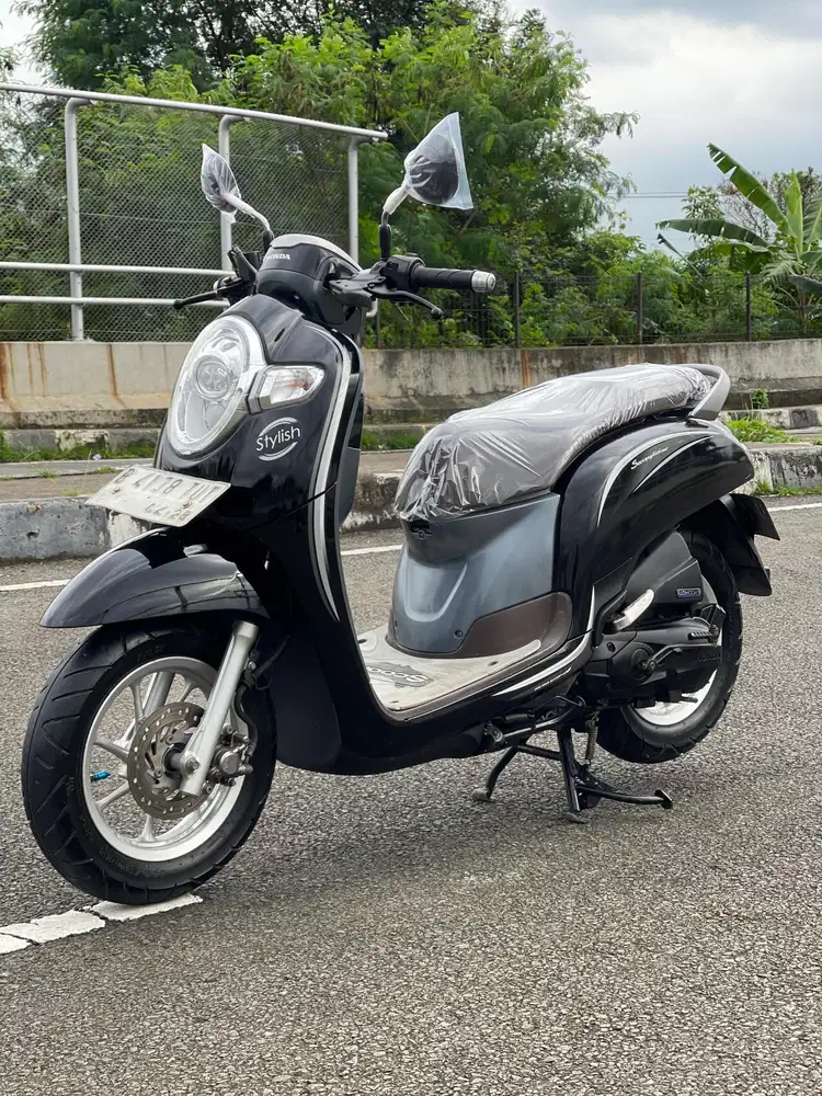 [DP 300 RIBU/FREE HELM] SCOOPY STYLISH 2018 Cash Kredit