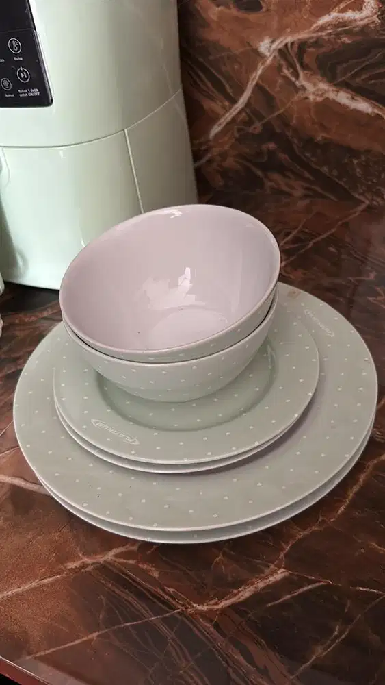 Pring satu set mangkok