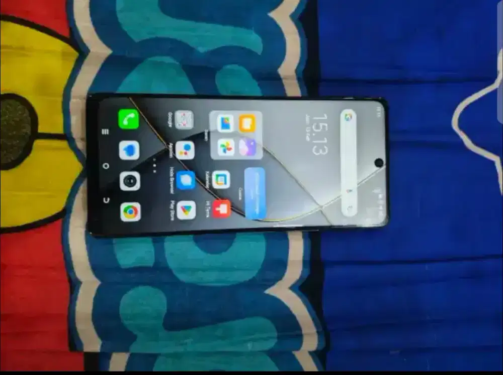 Saya mau jual hp Tecno sperk 20 pro plus